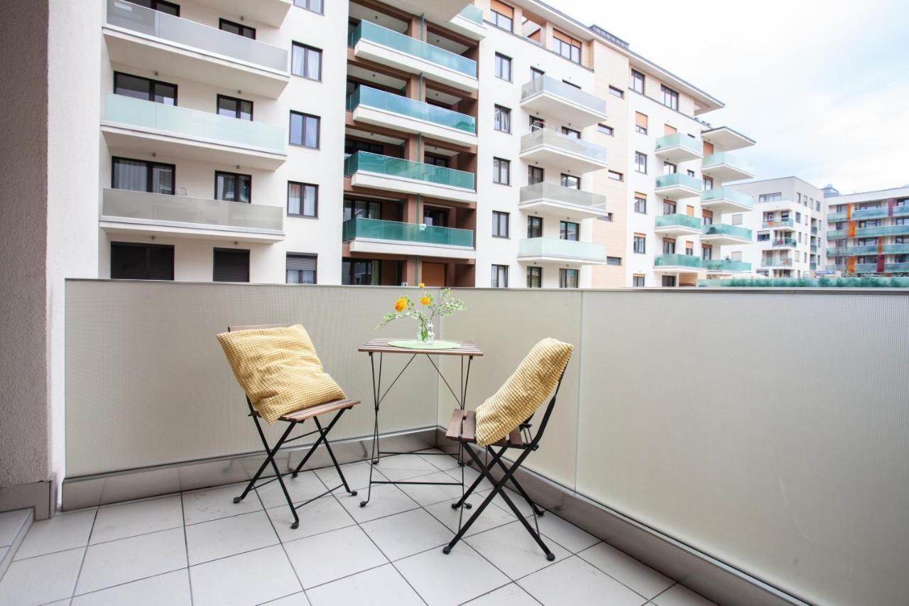 Corvin Park Residence Budapest Esterno foto